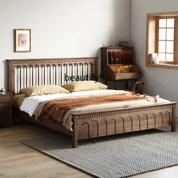 Основната спалня от масив скандинавски дърво, двойно легло, брачното легло от черен орех, реколта Виндзорская легло