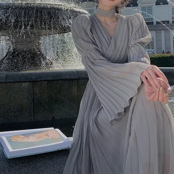 Секси бяла рокля с V-образно деколте и изгорени ръкави, една модерна женствена рокля с дълъг ръкав във френски стил 2023, елегантно луксозно винтажное рокля Midi